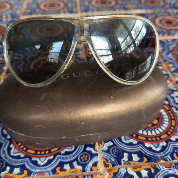 Gucci Aviator Style Sunglasses - Picture 7 of 11